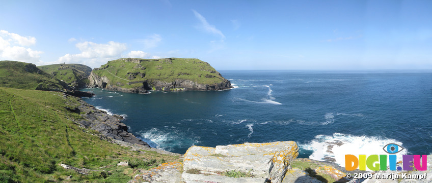SX07043-07053 Panorama Tintagel Head and Castle from Barras Nose